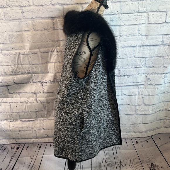 Talbots Faux Fur Trim Boucle Vest NWT Detachable Collar Open Front Size Medium - Picture 5 of 10